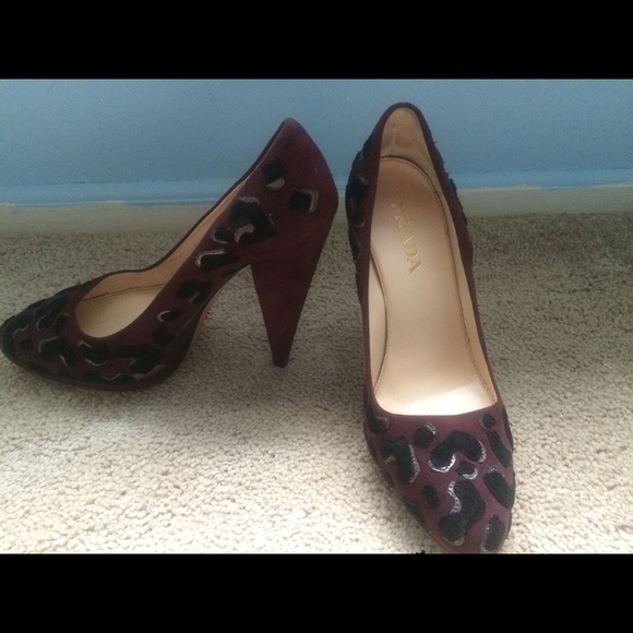 prada shoes - Picture 2 of 7